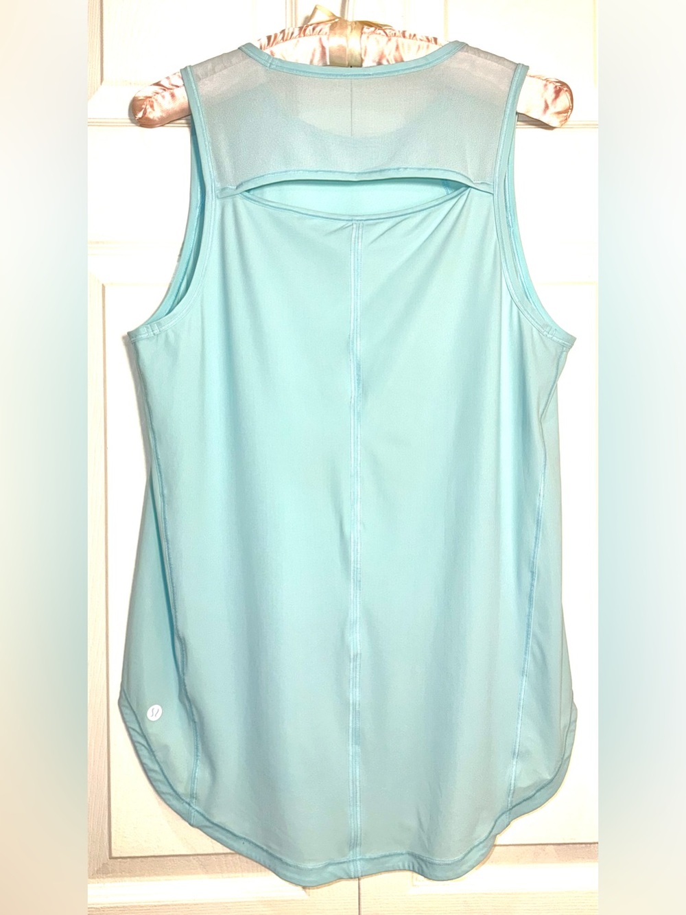 Lululemon Vent It Tank Light Aqua Blue Mesh Back Vent Sleeveless Top - Picture 2 of 9